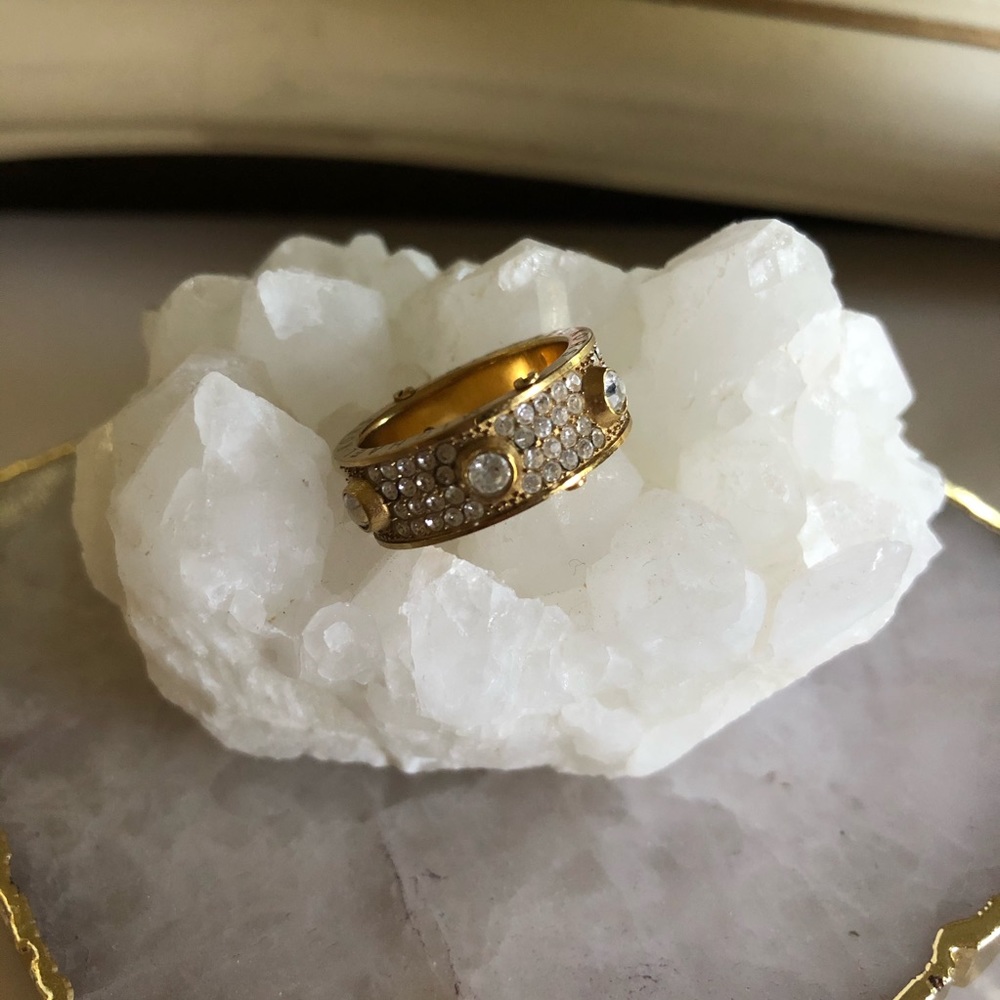 💍 Michael Kors Gold Pave Stud Ring